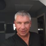 Homme libre cherche femme pour relation sexuelle sur Laval